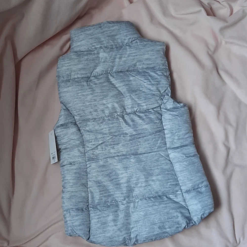 Girls puffer vest